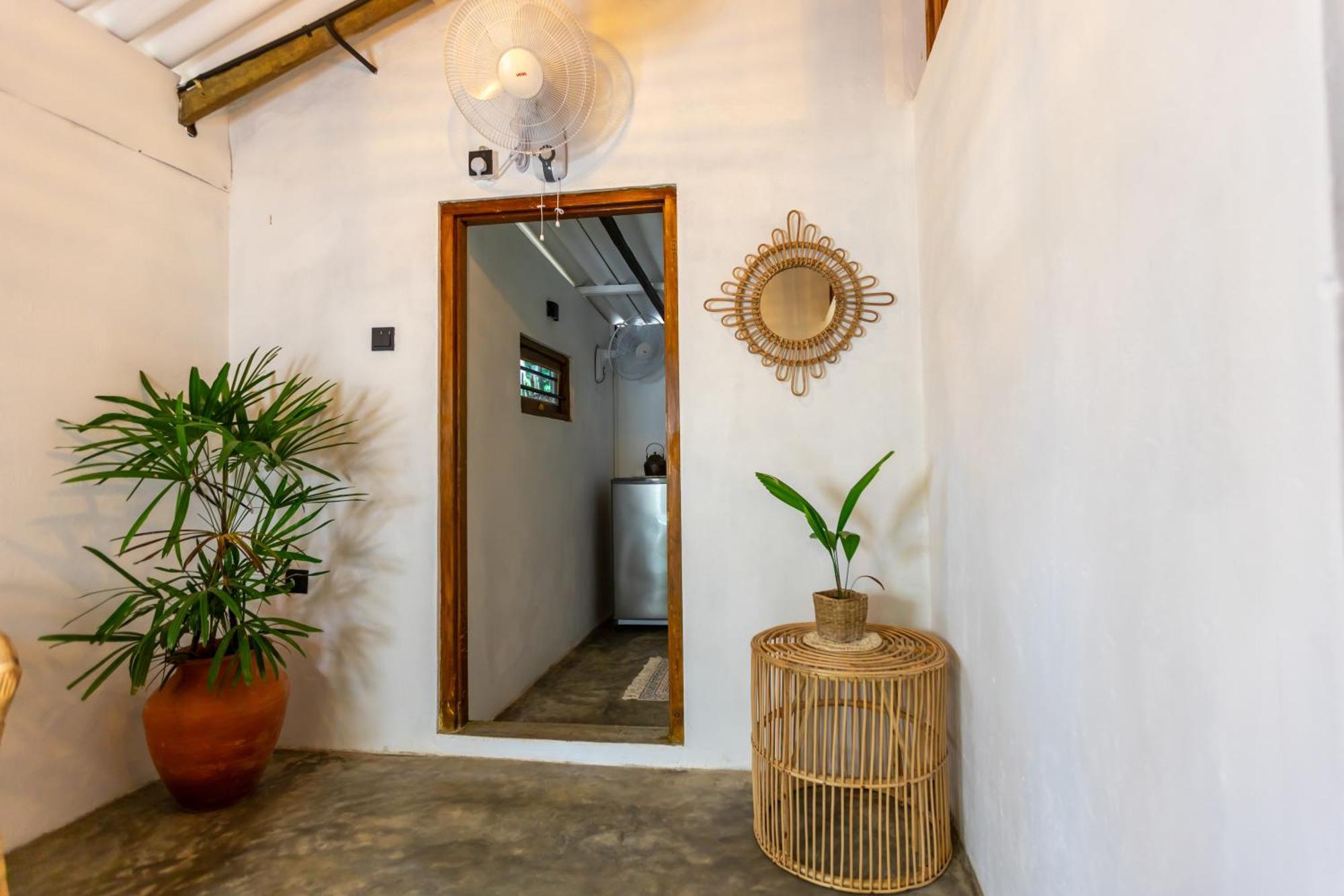 Coconut Cabin - Hiriketiya Beach Villa Dikwella Dış mekan fotoğraf